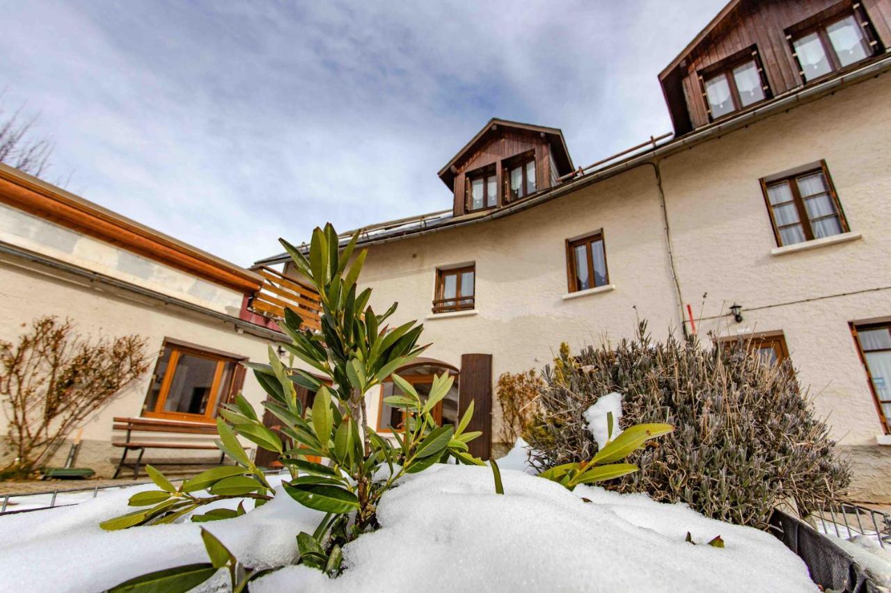 Auberge Le Vieux Chaillol Saint-Michel-de-Chaillol Exterior foto