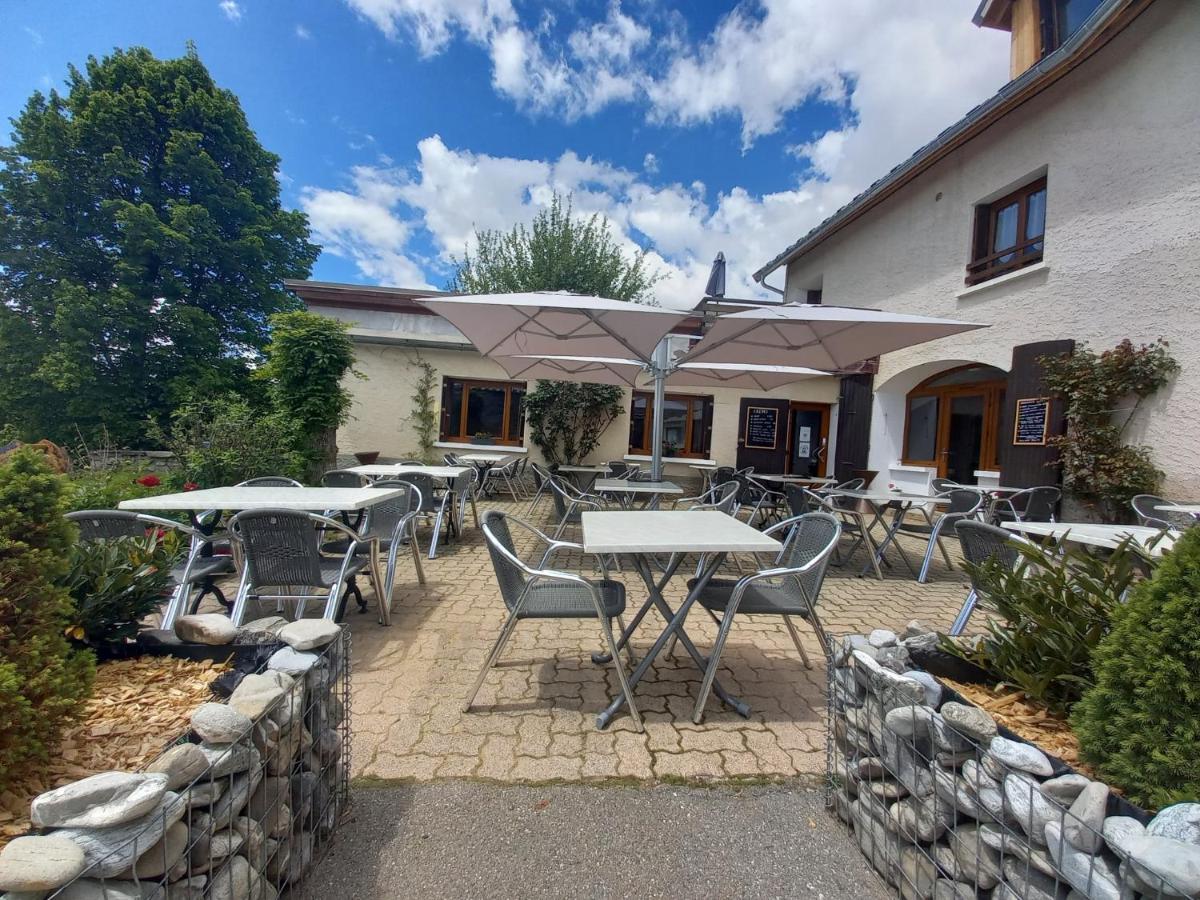 Auberge Le Vieux Chaillol Saint-Michel-de-Chaillol Exterior foto